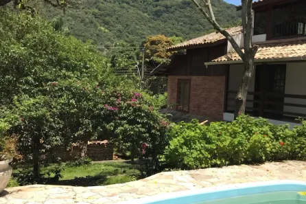 Sala Comercial à venda, 640m² no São João do Rio Vermelho, Florianópolis