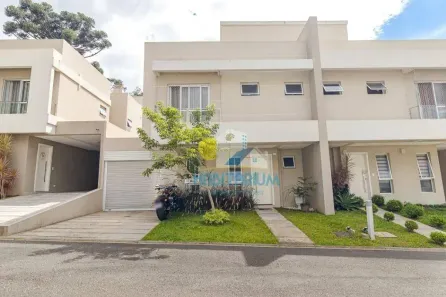 Sobrado com 3 Quartos à venda, 154m² no Santa Cândida, Curitiba