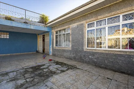 Casa com 4 Quartos à venda, 150m² no Novo Mundo, Curitiba