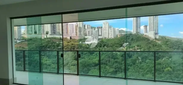 Apartamento com 4 Quartos para alugar, 180m² no Vale do Sereno, Nova Lima