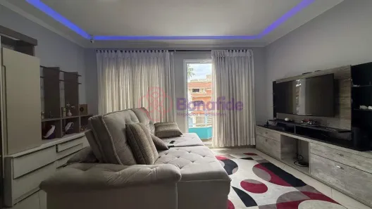 Casa com 3 Quartos à venda, 190m² no Vila Galvão, Jundiaí