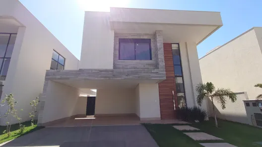 Sobrado com 4 Quartos à venda, 389m² no Jardins Valência, Goiânia