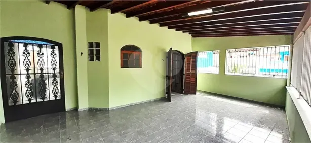 Sobrado com 4 Quartos à venda, 301m² no Jardim Guanca, São Paulo