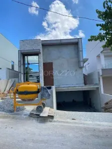 Sobrado com 3 Quartos à venda, 257m² no Condomínio Residencial Fogaça, Jacareí