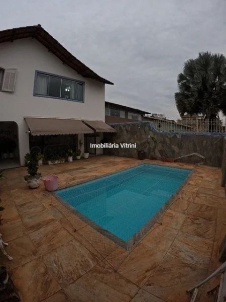 Casa com 6 quartos — Ouro Preto, Belo Horizonte