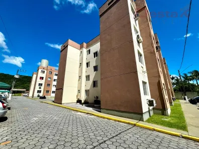 Apartamento com 2 Quartos à venda, 45m² no Fundos, Biguaçu