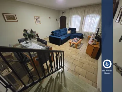 Sobrado com 3 Quartos à venda, 196m² no Vila Bertioga, São Paulo