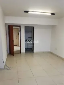 Sala Comercial à venda, 32m² no Centro, Uberlândia
