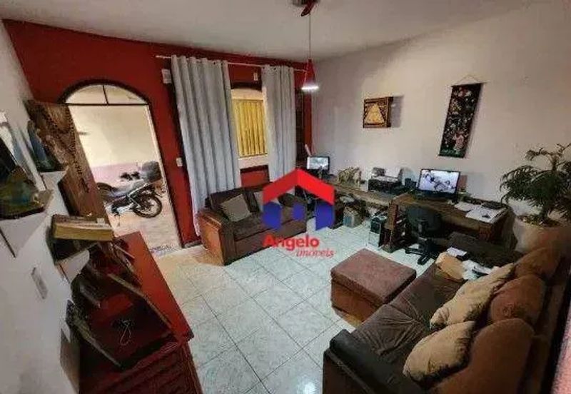 Casa com 5 quartos — Rio Branco, Belo Horizonte
