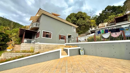 Casa de Condomínio com 4 Quartos à venda, 600m² no Itaipava, Petrópolis
