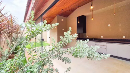 Casa de Condomínio com 3 Quartos para alugar, 156m² no , Cravinhos
