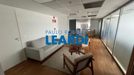 Sala Comercial para alugar, 496m² no Vila Guarani (Z Sul), São Paulo