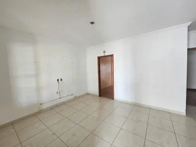 Casa com 3 Quartos para alugar, 213m² no Jardim Monumento, Piracicaba