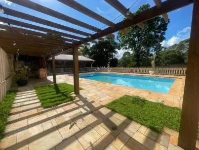 Fazenda/Sítio com 6 Quartos para alugar, 685m² no Chácara Belvedere, Campinas