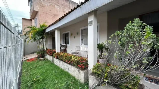 Casa com 5 Quartos à venda, 265m² no Sessenta, Volta Redonda