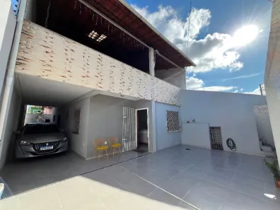 Casa com 4 Quartos à venda, 247m² no Mondubim, Fortaleza