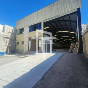 Galpão/Depósito/Armazém para alugar, 1300m² no Centro, Poços de Caldas