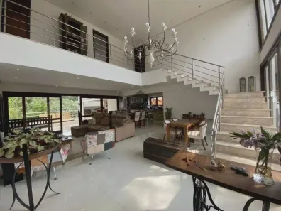 Sobrado com 5 Quartos à venda, 550m² no Jardim do Golf I, Jandira