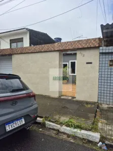Casa com 2 Quartos para alugar, 218m² no Iputinga, Recife