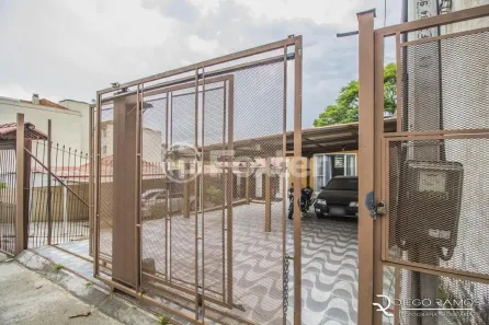 Casa com 2 Quartos à venda, 80m² no Glória, Porto Alegre