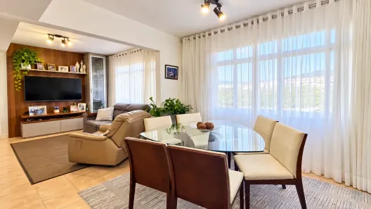 Apartamento com 2 Quartos à venda, 77m² no Trindade, Florianópolis