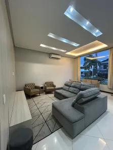 Casa de Condomínio com 4 Quartos para alugar, 300m² no Parque Verde, Belém