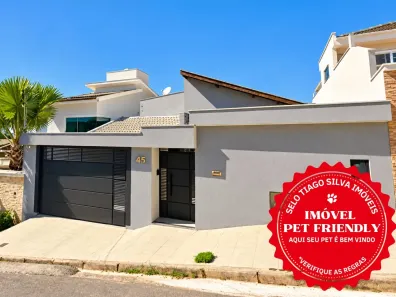 Casa com 3 Quartos para alugar, 150m² no Centro, Pouso Alegre