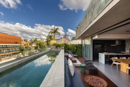 Apartamento com 3 Quartos à venda, 203m² no Três Figueiras, Porto Alegre