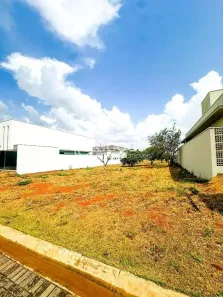 Lote/Terreno à venda, 422m² no Laranjeiras, Uberlândia