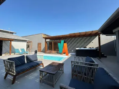 Casa com 3 Quartos à venda, 200m² no Praia das Palmeiras, Caraguatatuba