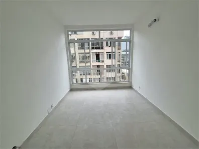 Apartamento com 2 Quartos à venda, 66m² no Copacabana, Rio de Janeiro