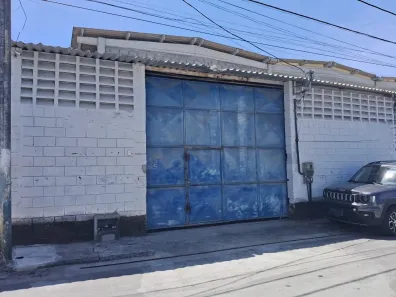 Galpão/Depósito/Armazém para alugar, 450m² no Buraquinho, Lauro de Freitas