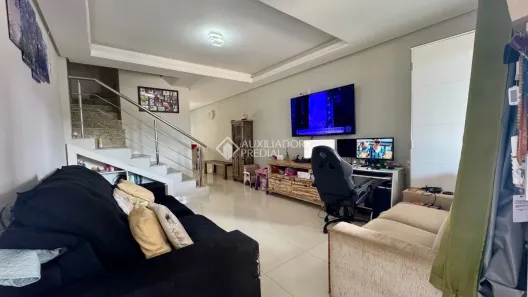 Casa com 2 Quartos à venda, 113m² no Guarujá, Porto Alegre
