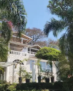 Casa de Condomínio com 4 Quartos para alugar, 2400m² no Caraguatá, Mairiporã