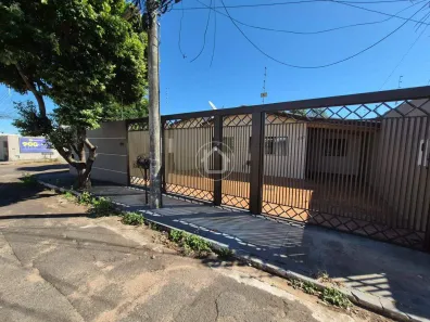 Casa com 5 Quartos à venda, 140m² no Mata do Jacinto, Campo Grande