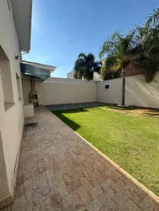 Sobrado com 3 Quartos para alugar, 260m² no Swiss Park, Campinas