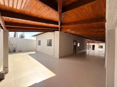 Casa com 3 Quartos à venda, 195m² no Parque dos Pirineus, Anápolis