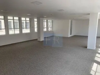 Sala Comercial para alugar, 123m² no República, São Paulo