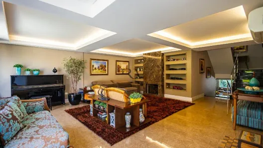 Casa de Condomínio com 4 Quartos à venda, 350m² no Santa Felicidade, Curitiba