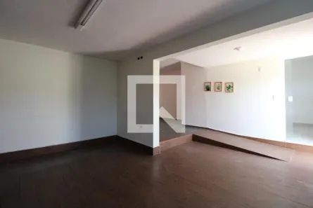 Casa com 3 Quartos à venda, 250m² no Nova Campinas, Campinas