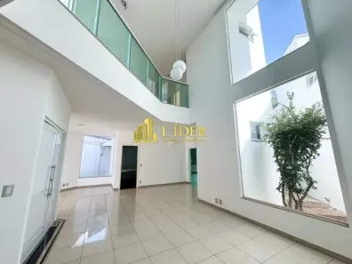 Casa de Condomínio com 3 Quartos à venda, 284m² no Santa Luzia, Uberlândia