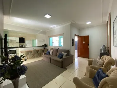 Casa com 3 Quartos à venda, 170m² no Granada, Uberlândia