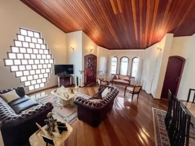 Sobrado com 3 Quartos à venda, 412m² no Jardim Textil, São Paulo