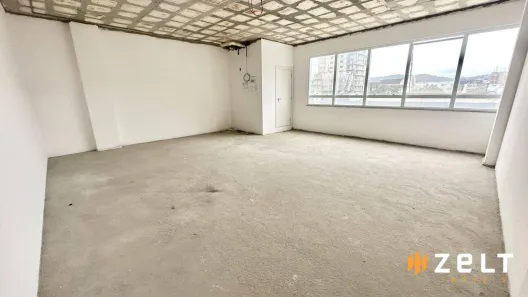 Sala Comercial à venda, 58m² no Centro, Blumenau