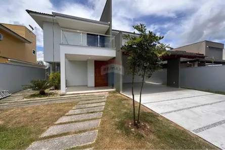 Casa com 3 Quartos para alugar, 300m² no , Porto Seguro