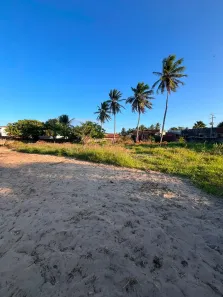 Lote/Terreno à venda, 2700m² no Pitangui, Extremoz