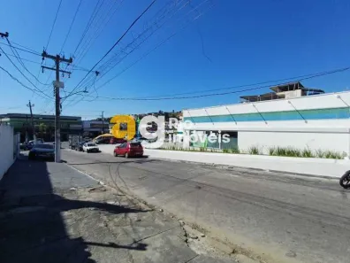 Casa com 2 Quartos para alugar, 60m² no Realengo, Rio de Janeiro