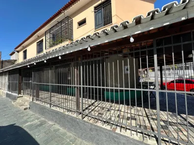 Casa com 3 Quartos à venda, 208m² no 13 de Julho, Aracaju