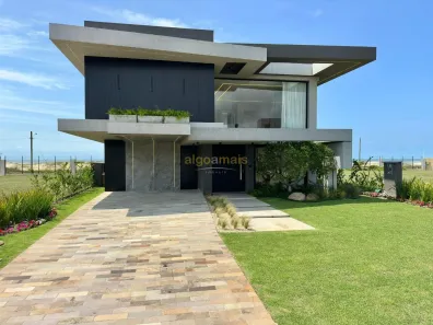 Casa de Condomínio com 5 Quartos à venda, 380m² no Capão da Canoa, Capão da Canoa