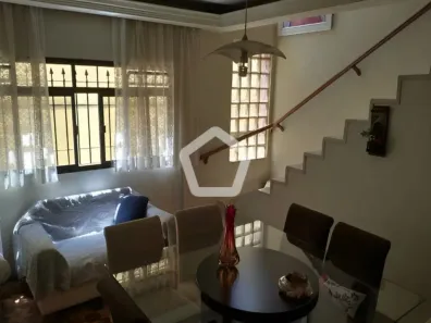 Casa com 6 Quartos à venda, 300m² no Cambuci, São Paulo
